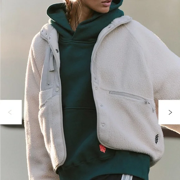 Free People Hit The Slopes Fleece Jacket - Picture 1 of 7